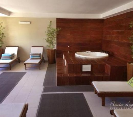 BelÃ­ssimo Apartamento Centro de Itaipava All Suites