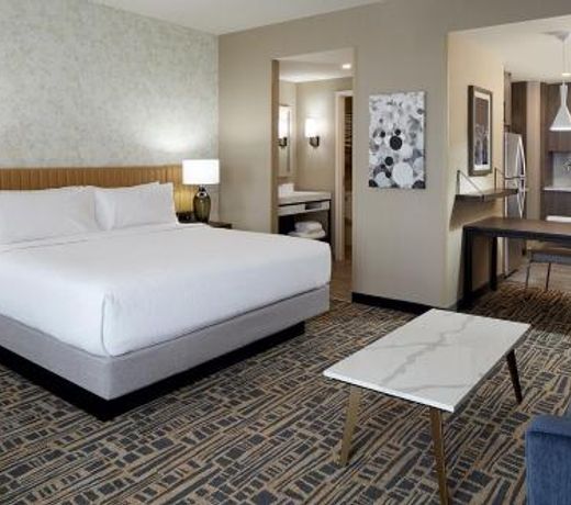 Homewood Suites By Hilton Montreal Midtown