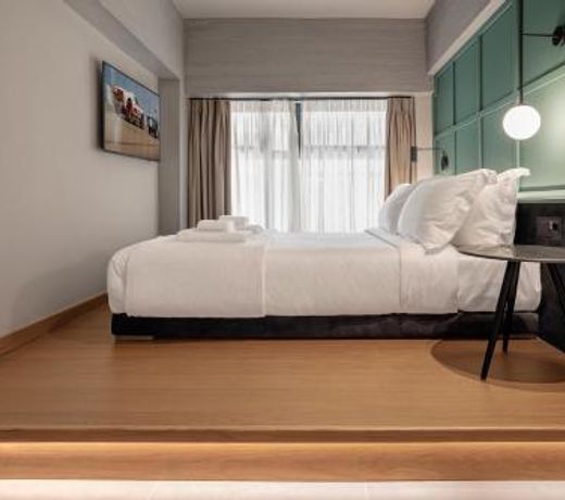 Magenta Luxury Suites