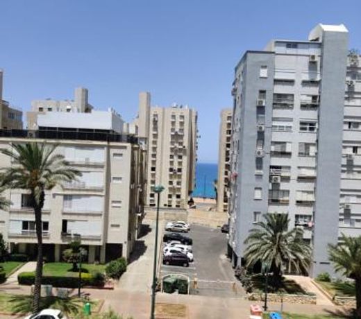 Migdal Luxury Suites Netanya J29