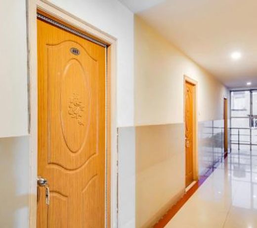 SPOT ON 76264 Sgs Residency
