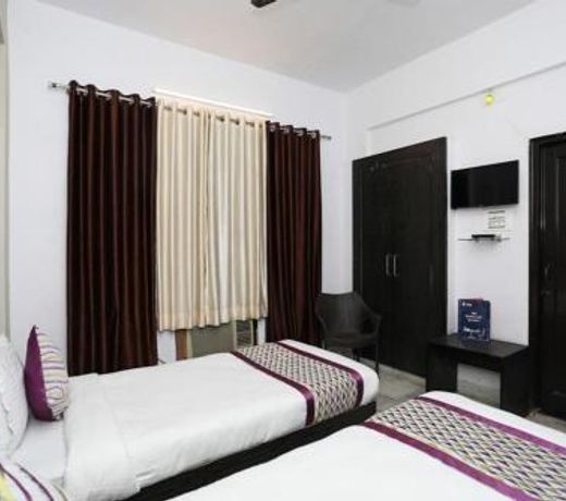 Hotel Ace Plaza
