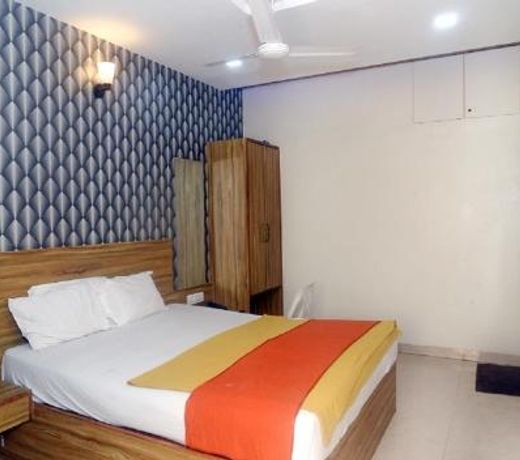 Hotel Radhika Pune