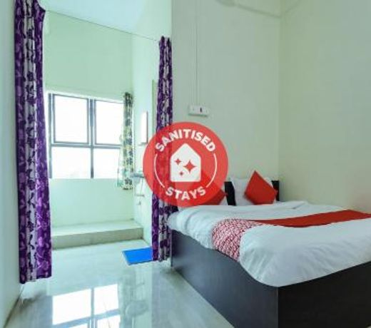 OYO Flagship 75657 Hotel Omkar Lodge