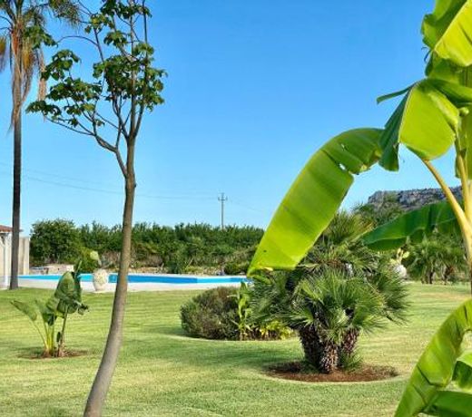 La Gemmazza di Monasteri