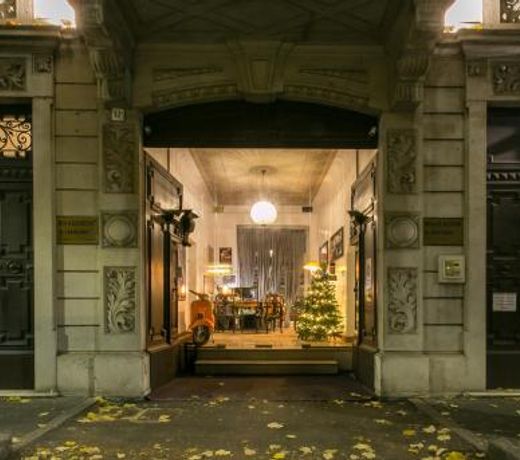The Leoncino Hotel