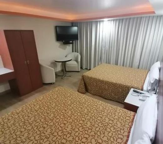 Hotel Corona Real