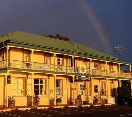 Mangonui Hotel
