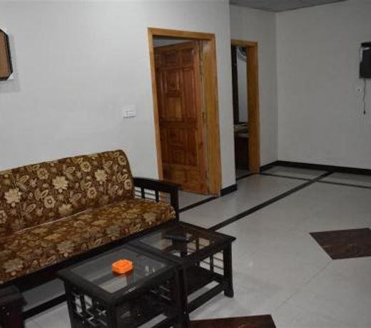 Green Land Hotel