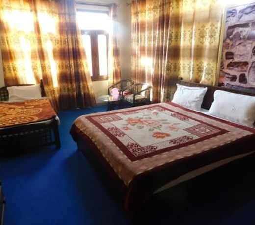 Sharjah Hotel