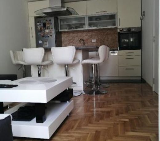 Ana Apartment