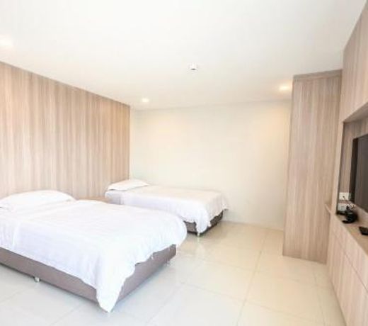 BEARâS DEN HOTEL PATTAYA