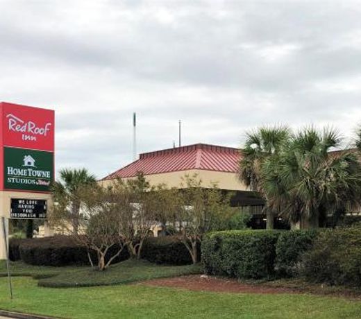 HomeTowne Studios By Red Roof Augusta