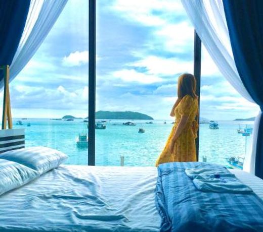 SKY & SEA NAM DU