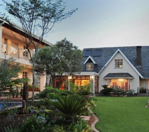 Gallo Manor Executive Bed & Breakfast