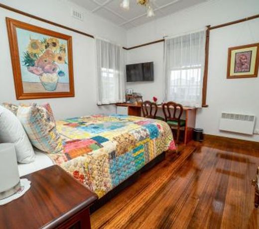 The Postmaster Inn Bed and Breakfast