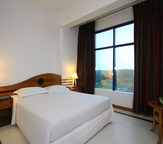 Seagull Hotels Ltd.