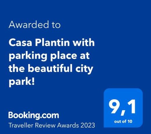 Casa Plantin with parking place at the beautiful city park!