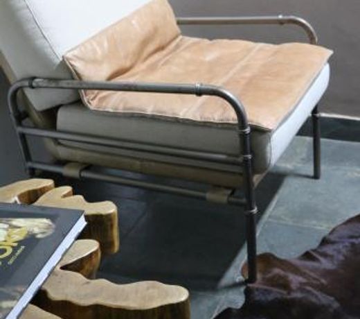 Casa com Quarto Simples a 4 KM do aeroporto de SÃ£o Jose dos Pinhais
