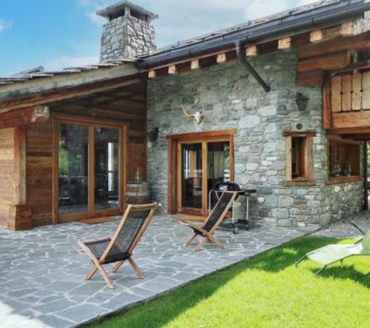 Chalet Ahnis by Interhome
