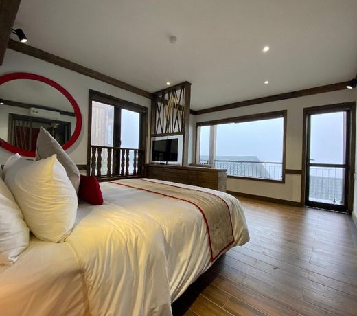Sapa CatCat Hills Resort