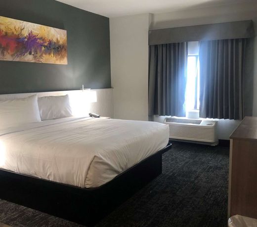 Baymont Inn & Suites by Wyndham Madison