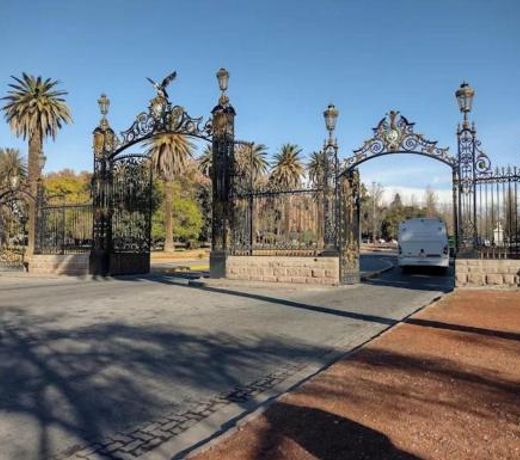 Departamento del Parque -ciudad de Mendoza- 5ta secciÃ³n