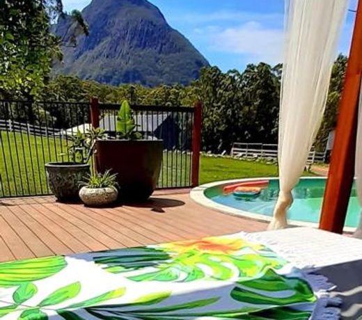 Sunshine Coast Farm Stay