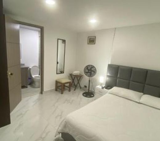 La ForÃªt de Cafe Hotel