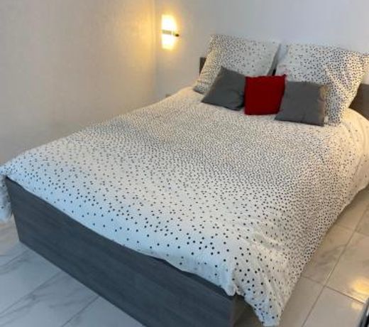 Agreable studio Ã  proximite de Paris et Henri Mondor