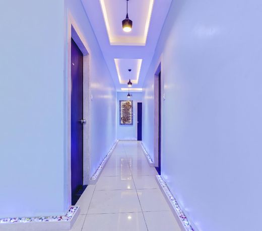 OYO 76357 Hotel Shiv INN