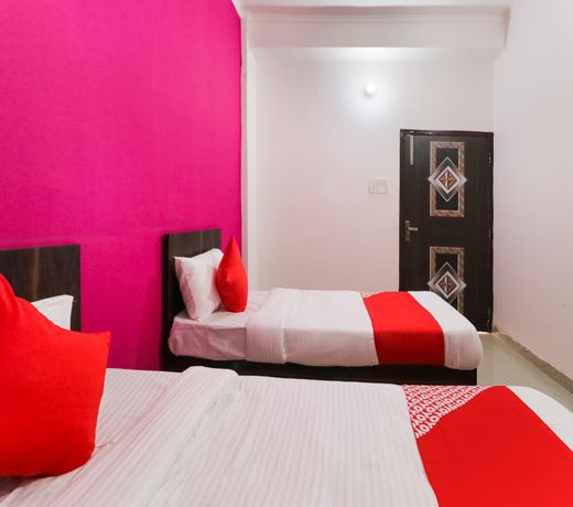 OYO 73420 Hotel New Rao Residency