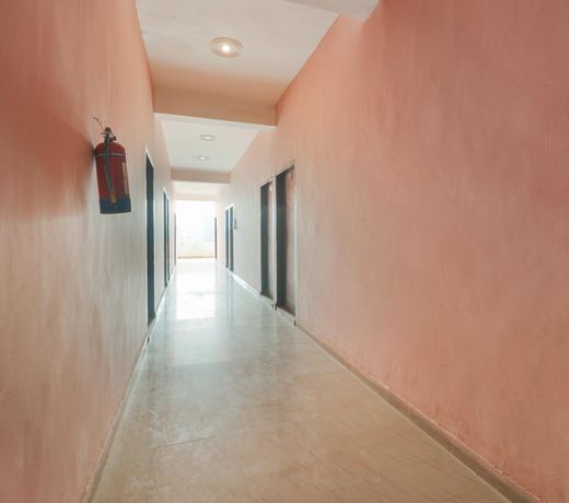 OYO 73420 Hotel New Rao Residency