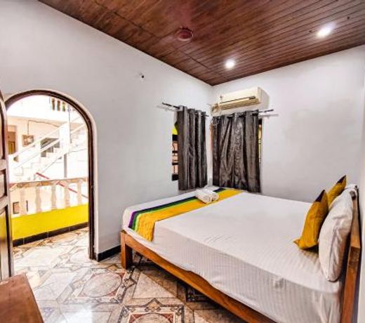 Hotel OakWood Baga