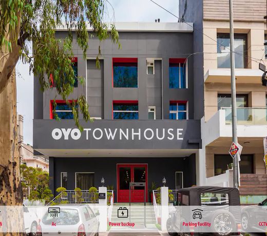 OYO Townhouse 608 Gautam Residency