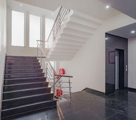 OYO TOWNHOUSE 77014 Sector 132