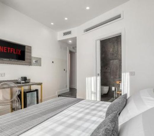 Gallery Suite