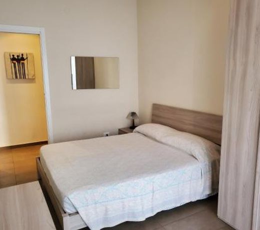 Albenga House