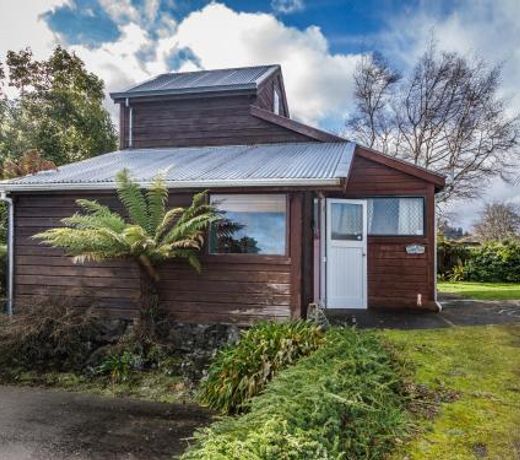 Foyle Street Chalet - Ohakune Holiday Home