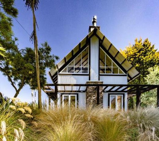 Awatea Chalet - Ohakune Holiday Home near Turoa