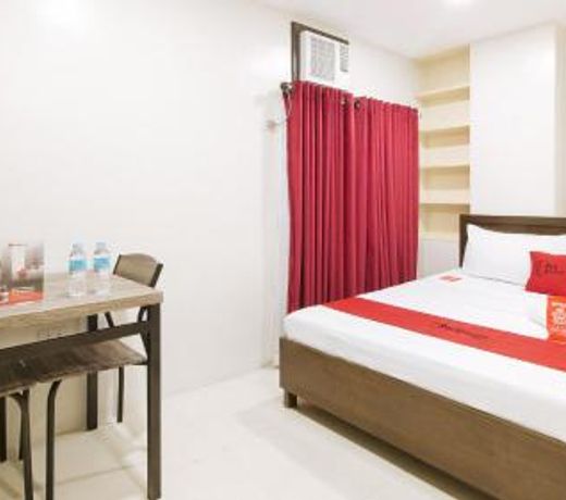 RedDoorz near Fernwoods Garden Quezon City