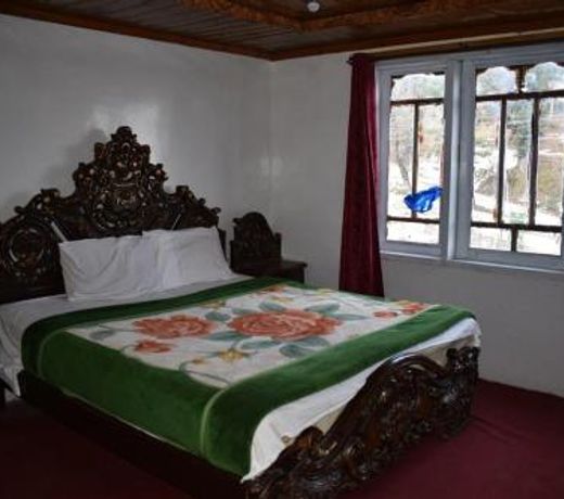 Track View Hotel