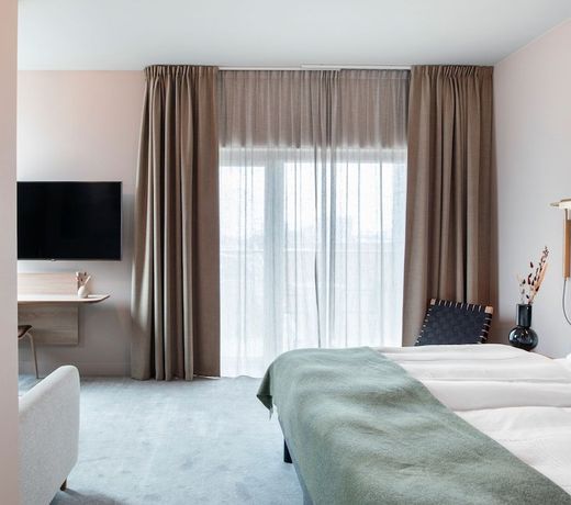 Clarion Hotel Sea U
