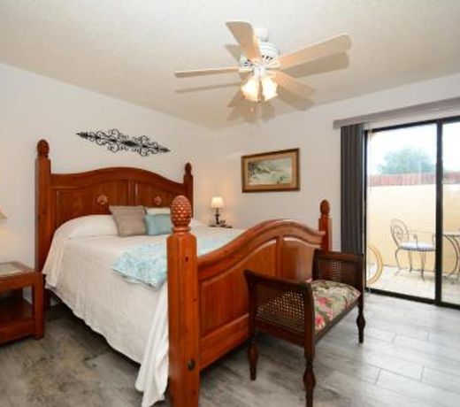 Salt Life Cozy Canal Front Pool Home W boat dock