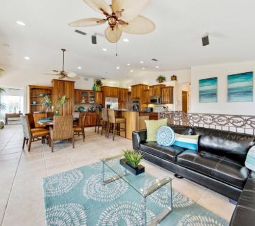 Oasis by the Sea Beach Front Community - Luxurious Pool Spa Home with Waterfall - Sleeps 10 - Come