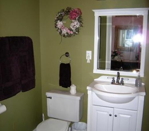 Purple room at the Annex