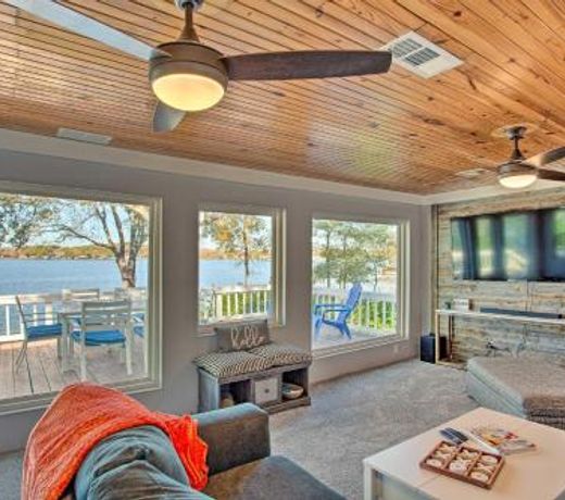 Cedar Creek Lakefront Home with Dock and Fire Pit