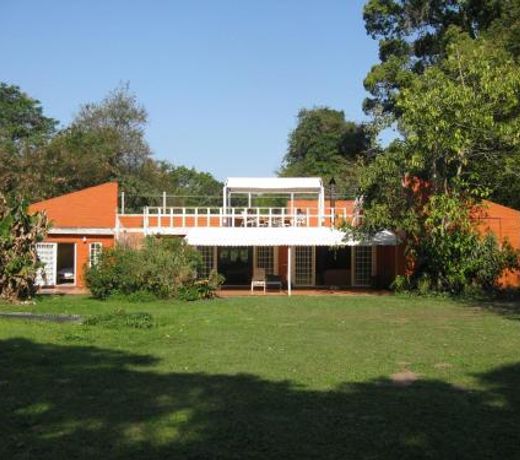 Seven Falls Lodge