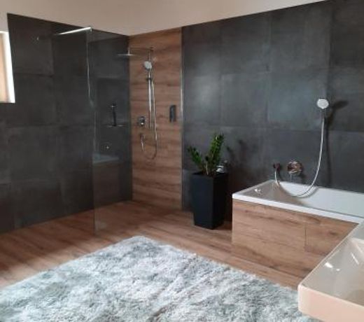 Alpha Apartment