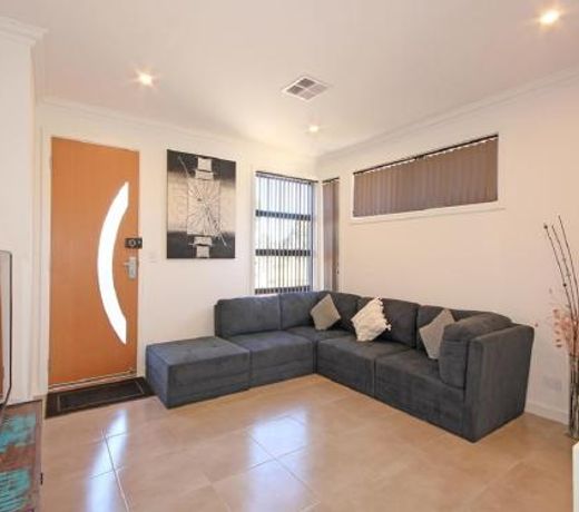 â¿Stylish Townhouse; with King Bed, NBN, Netflix, WIFI